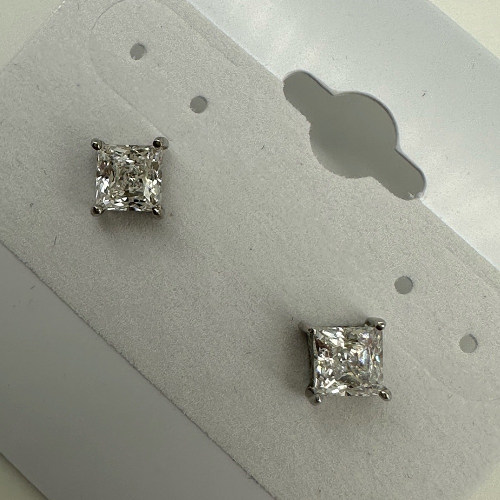 SS 925 Princess Diamond Cut Dazzling Stud Earrings Silver - Picture 4 of 9